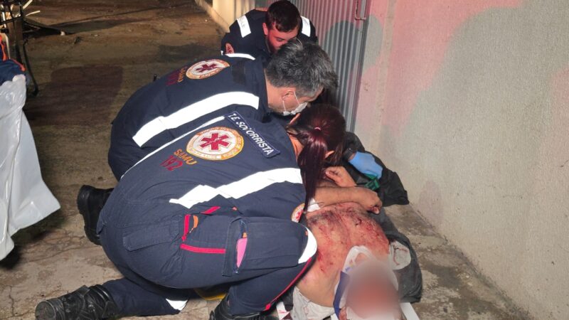 Briga generalizada entre pessoas em situação de rua termina com homem brutalmente espancado em Maringá