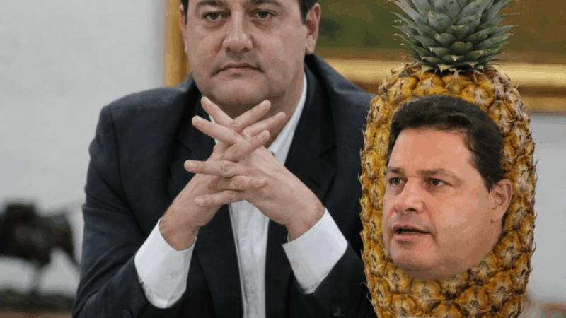 Nem com a força de Ratinho Junior, Greca e da mídia produzida com inteligência artificial, Sandro Alex alcança Requião Filho