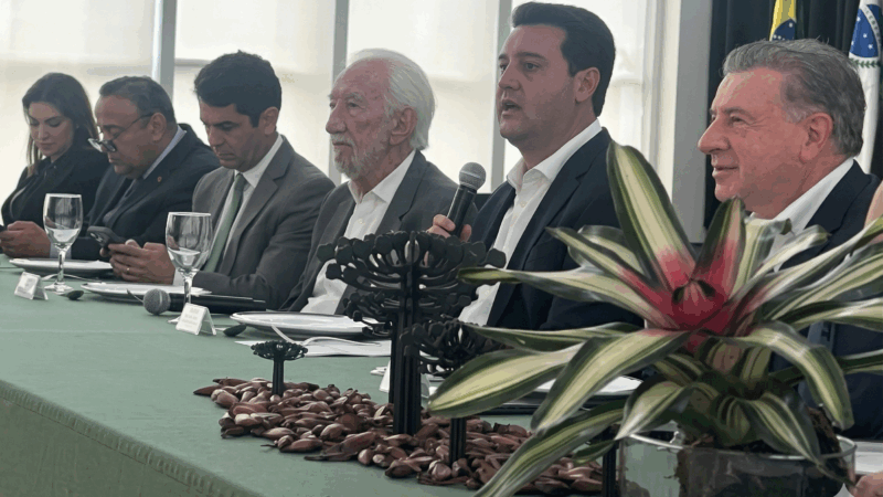 Beijo de Judas no Palácio: Como o governo fritou Guto Silva enquanto partilhava o pão no almoço de hoje