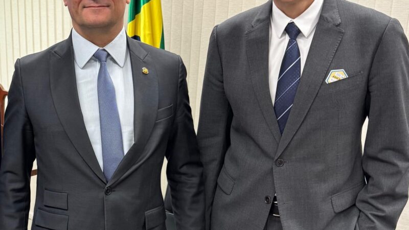 Sergio Moro recebe filiados e anuncia nova direção do União Brasil em Maringá