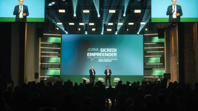 2º Fórum Sicredi Empreender debate transformação do empreendedorismo brasileiro e os desafios para o futuro dos negócios