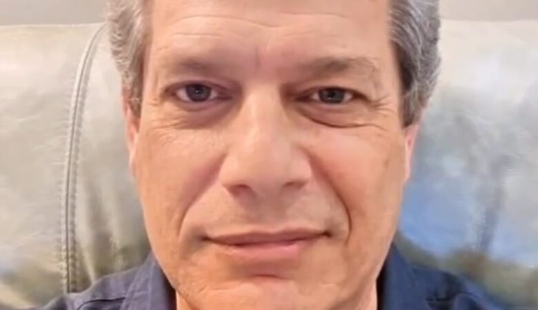 Não estou ligando pra ninguém, diz Silvio Barros