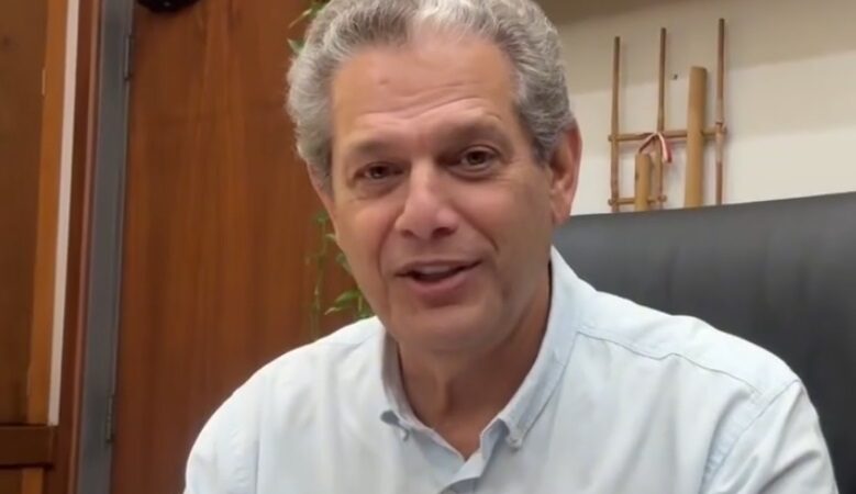 O que Silvio Barros foi fazer na Colômbia?