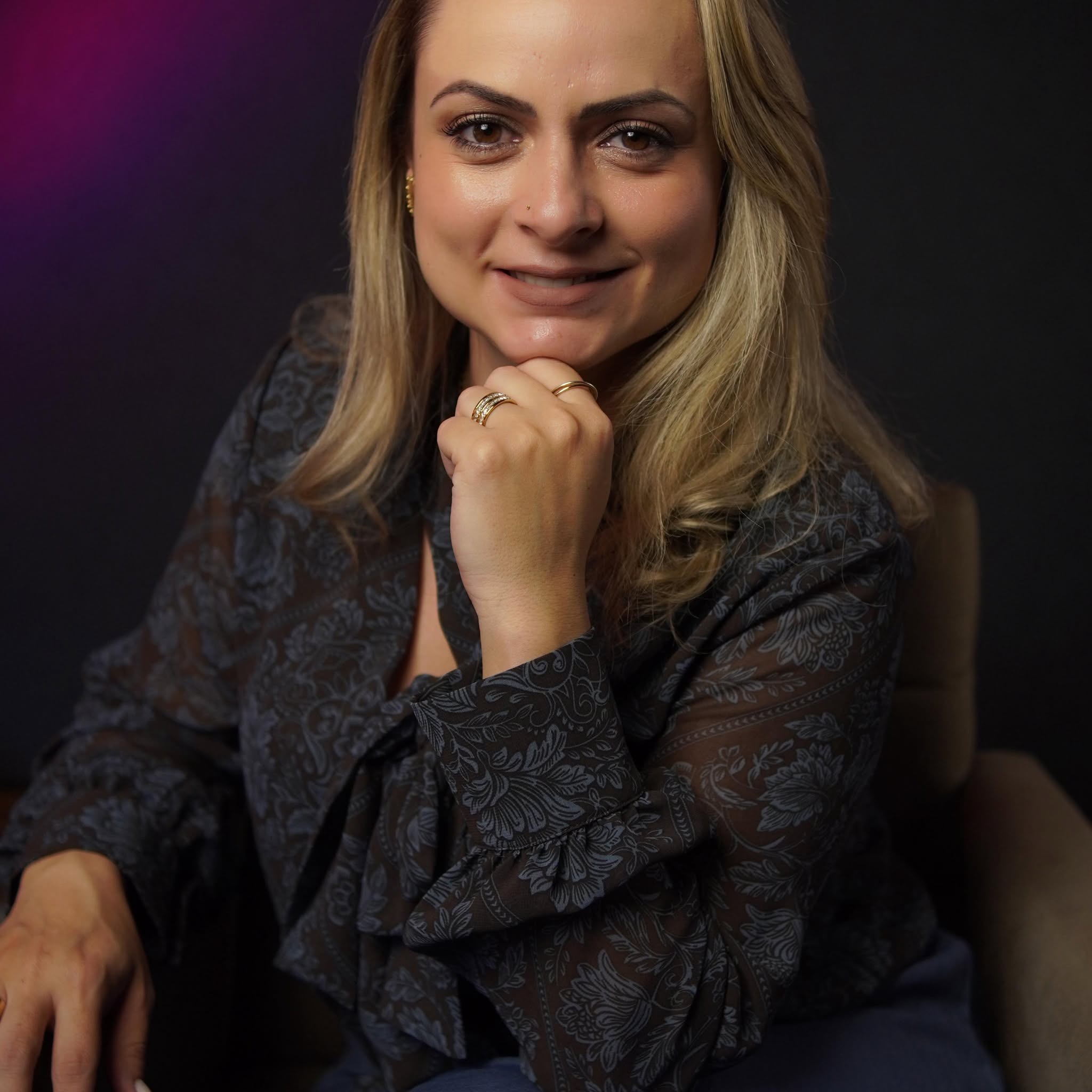 Com pai, mãe e sogro envolvidos em casos na Justiça, Simone Martini vai explicar por que aceitou R$ 150.000,00 de um doador investigado por suposta  corrupção em Antonina?