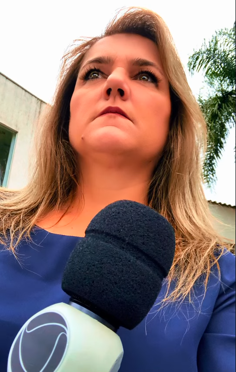 É com imenso pesar que comunicamos o falecimento da jornalista Taís Santana