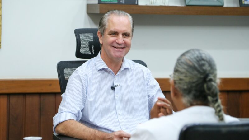 Gabinete Aberto na Prefeitura: Venha falar com o prefeito Ulisses Maia