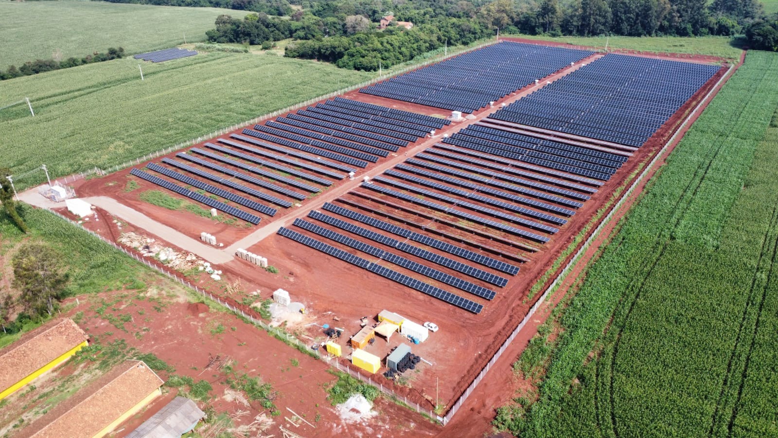 Cascavel recebe especialistas para debater transição energética a partir de novos modelos de energia solar por assinatura