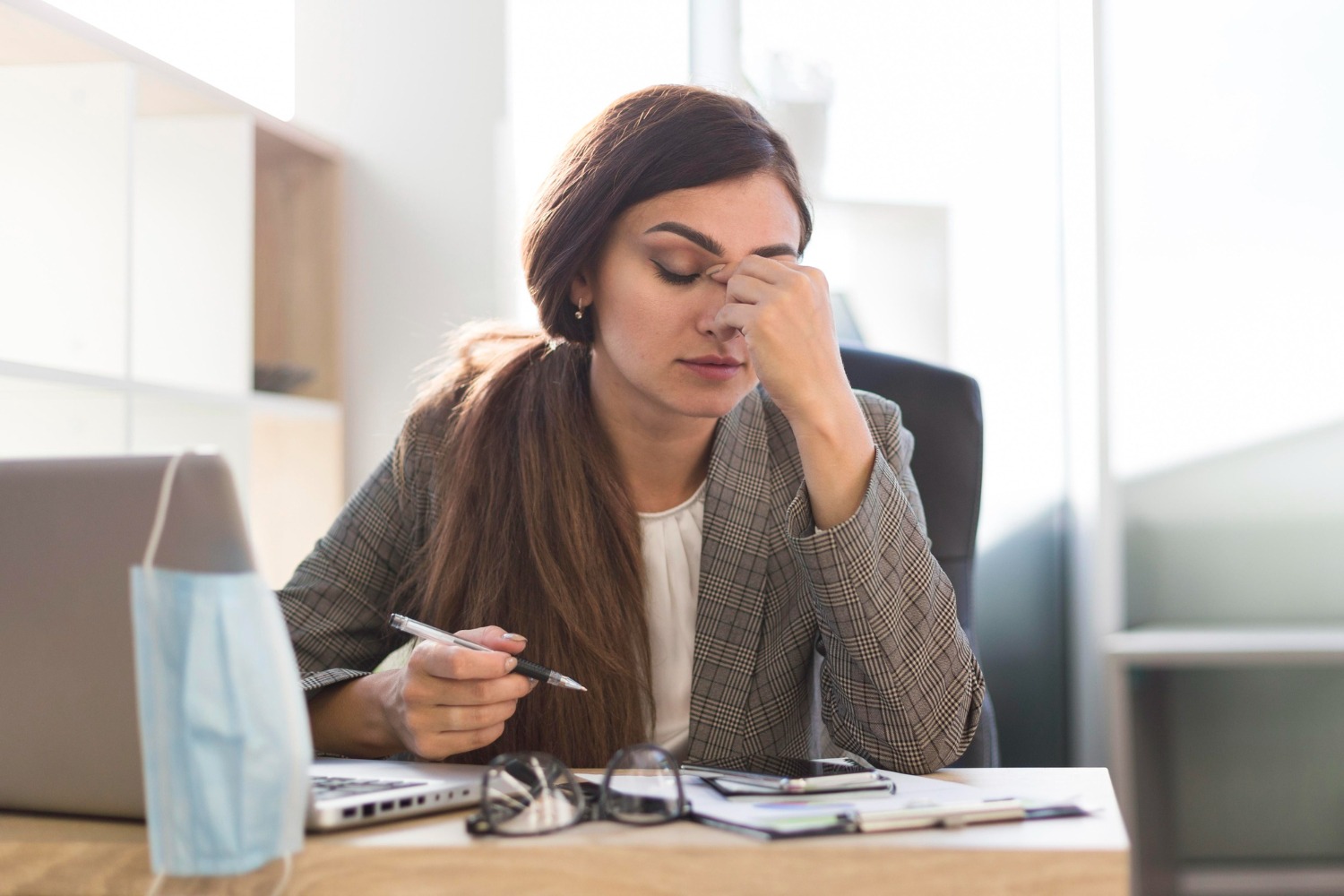 Estratégias para lidar com o estresse e a pressão no ambiente de trabalho
