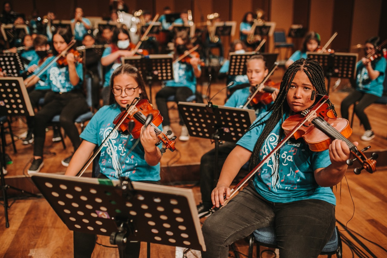 Inscrições abertas para aulas gratuitas de viola na Associação Musical Alegro