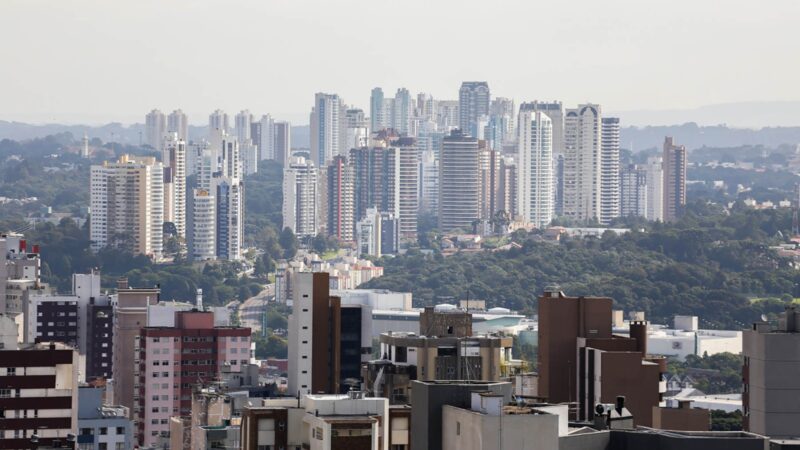 Secovi-PR promove debate sobre transparência do cadastro imobiliário em Curitiba