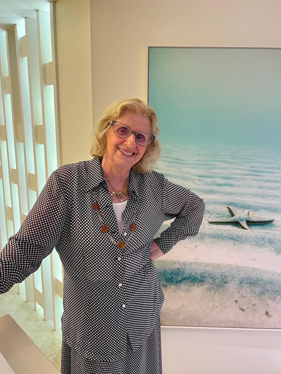 “Dirce Merlin Clève: uma vida entre letras, escolas e sonhos”, a história deuma trajetória dedicada à educação