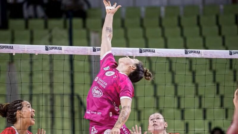 Maringá Vôlei convida torcida para jogo solidário com chuva de pelúcias no Chico Neto