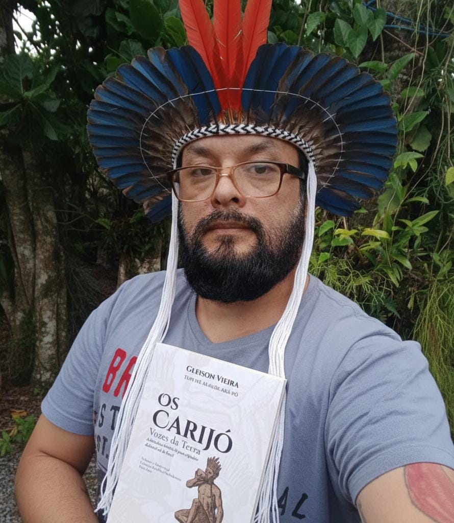 Livro Os Carijó Vozes da Terra aborda a memória dos povos originários do Sul do país