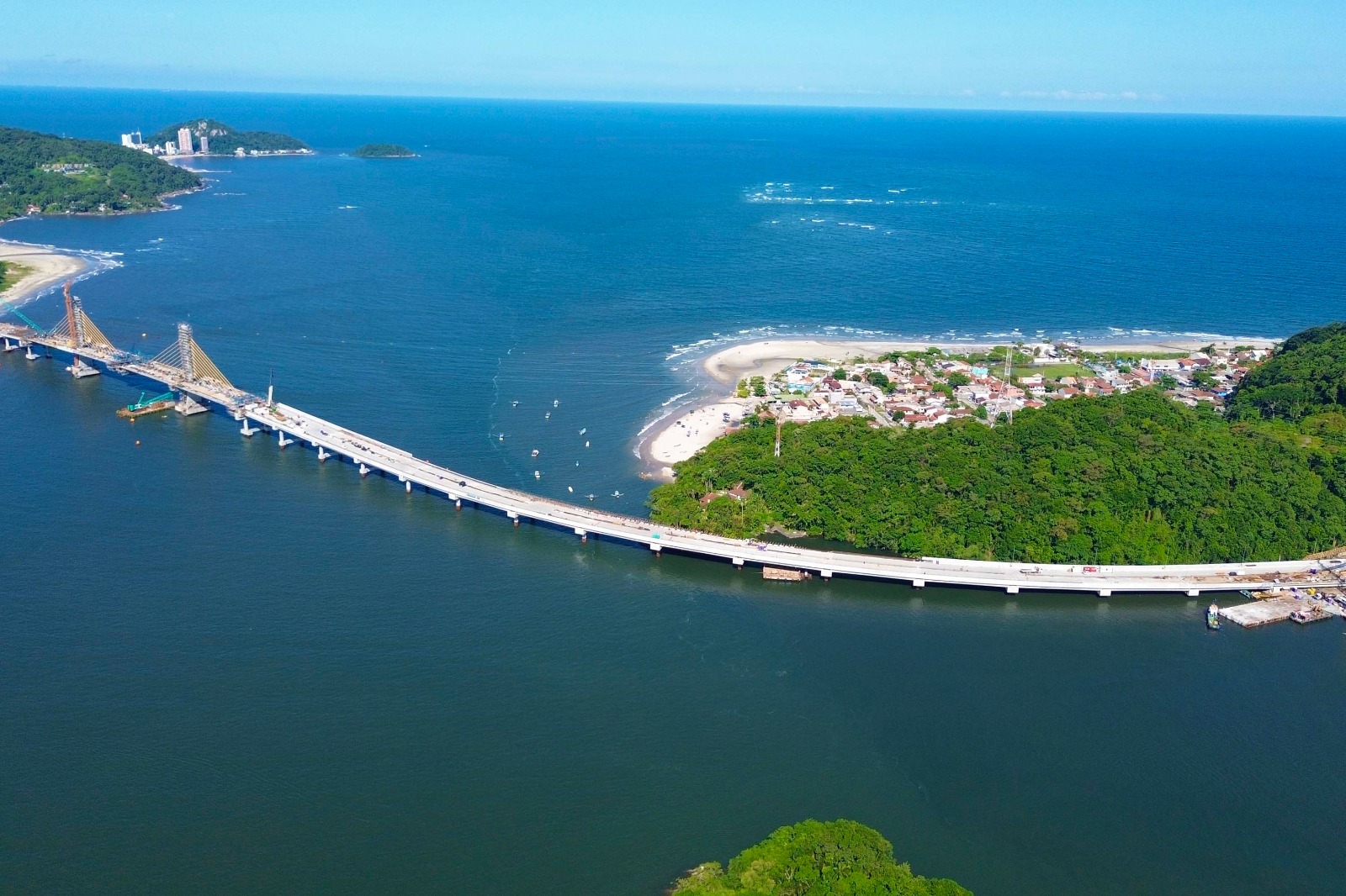 Obras de infraestrutura impulsionam mercado imobiliário no litoral do Paraná