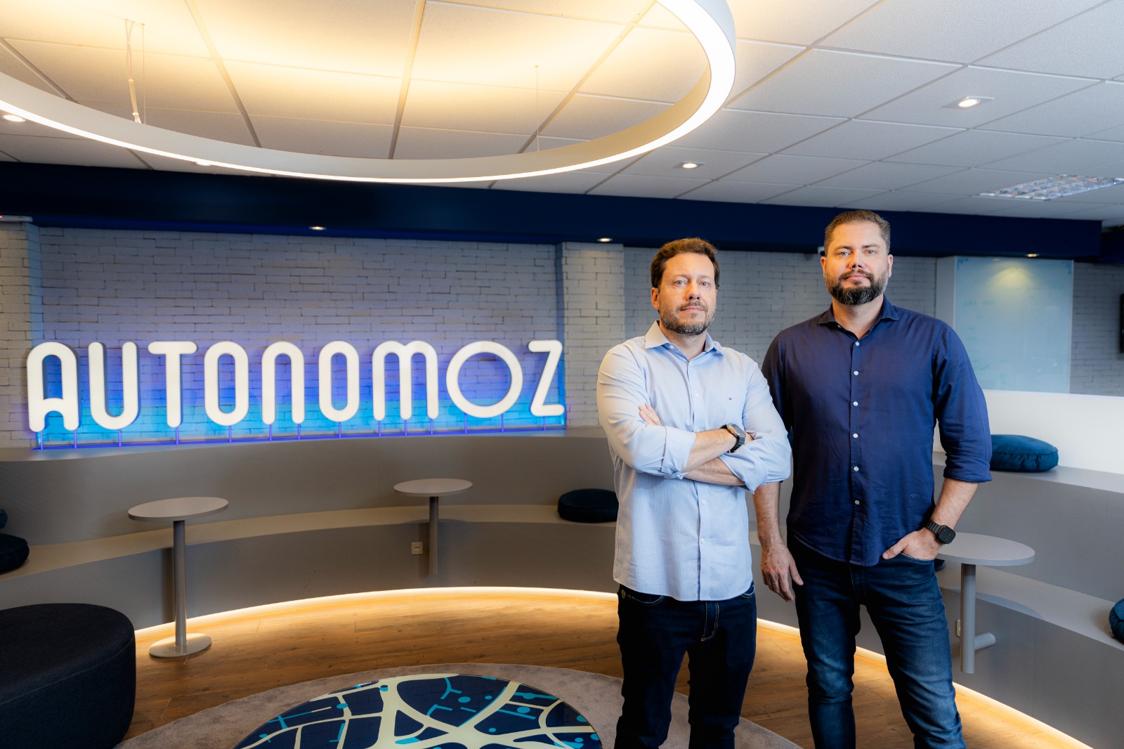 Afinidade para os negócios: dois irmãos, uma mesma direção e um app que acelera o transporte corporativo