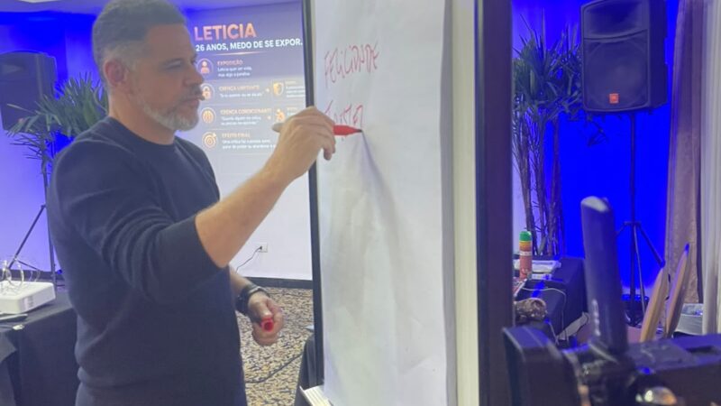 Por que não mudamos?