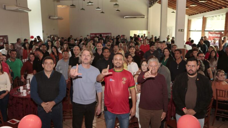 “PT do Paraná vai voltar a ser grande, forte e vitorioso”, afirma Zeca Dirceu durante Aniversário Solidário em Maringá