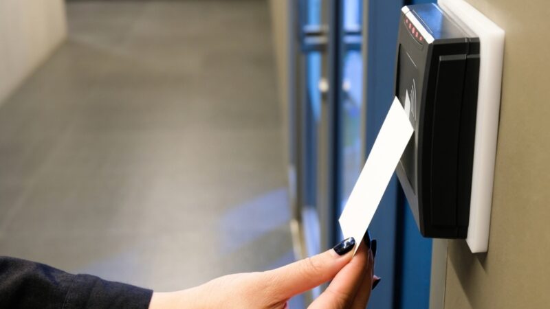 RFID passivo amplia acesso à tecnologia de segurança logística