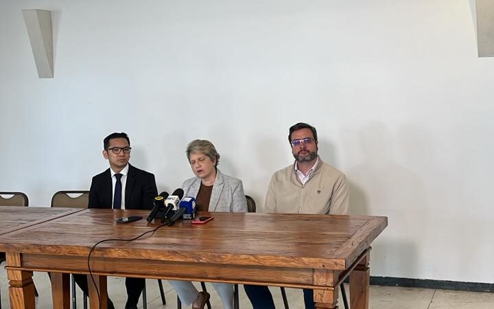 Coletiva de Cris Lauer é marcada por fake news; Sidnei Telles esclarece os fatos