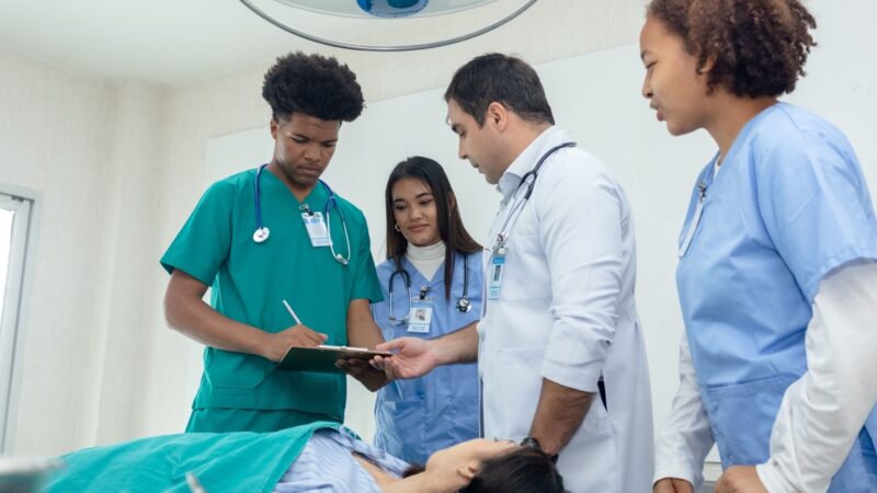 Medicina: 84% dos cursos de excelência no país são privados