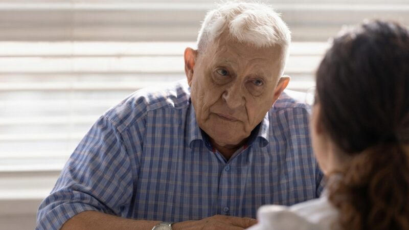 Pesquisa sobre Alzheimer avança e expõe desigualdades