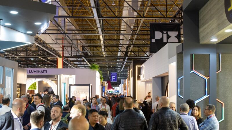 Decor Light Show traz inovações em iluminação na Expolux