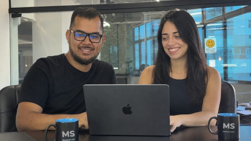 Casal cria estratégia digital para empresas venderem mais