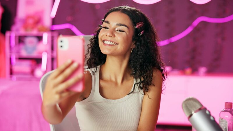 Campanhas com influenciadores alavancam vendas no e-commerce