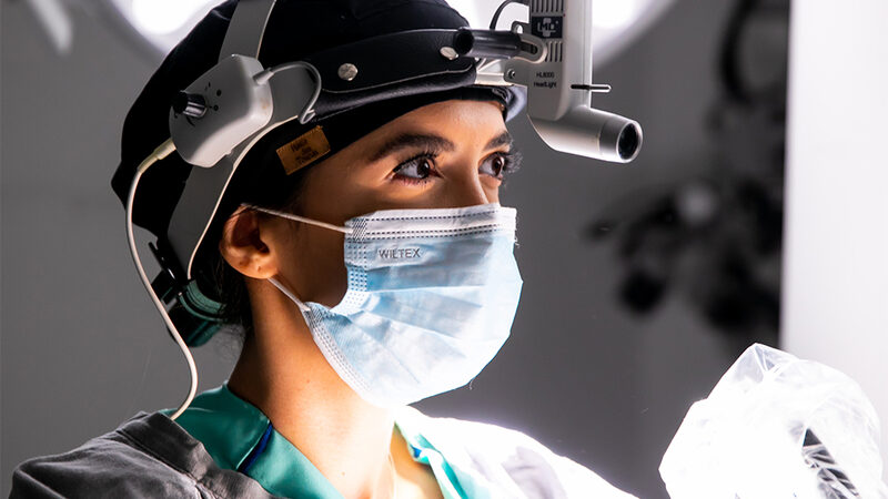Médica otorrino explica sobre rinoplastia funcional e segura
