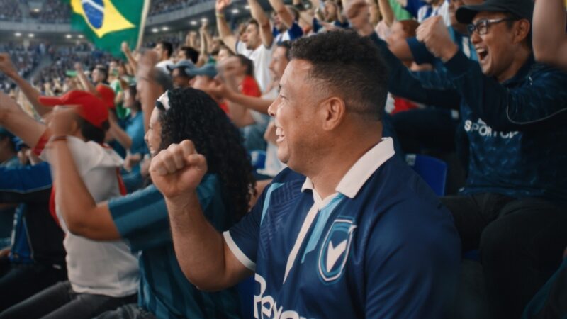 Rexona leva torcedores para experiência com Ronaldo Fenômeno