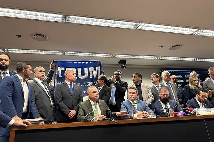 Contradição no Mandato: Fahur deixa agro em segundo plano para se alinhar a Washington