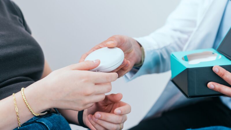 Ortodontia invisível cresce 60% ao ano no Brasil e impulsiona clubes de benefícios