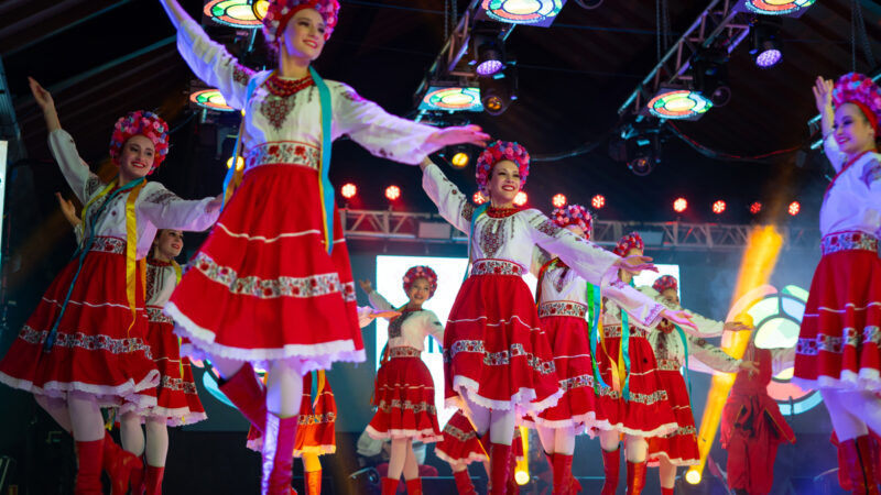 52º Festival Folclore reúne 40 grupos de sete países