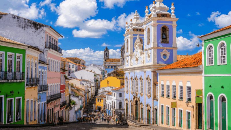 Bahia lidera chegada de turistas internacionais no Nordeste