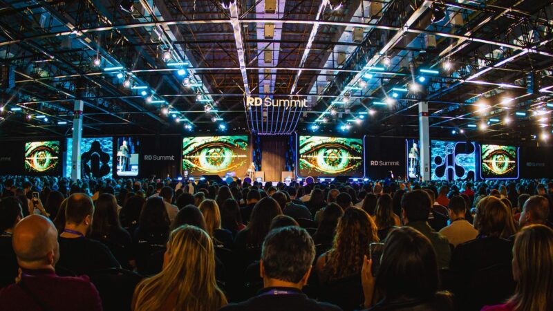 RD Summit 2025 reuniu 20 mil pessoas em São Paulo