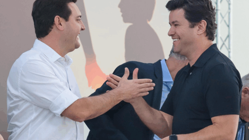 Se o Paraná quer ser exemplo para o Brasil, Ratinho Junior e Guto Silva precisam se explicar