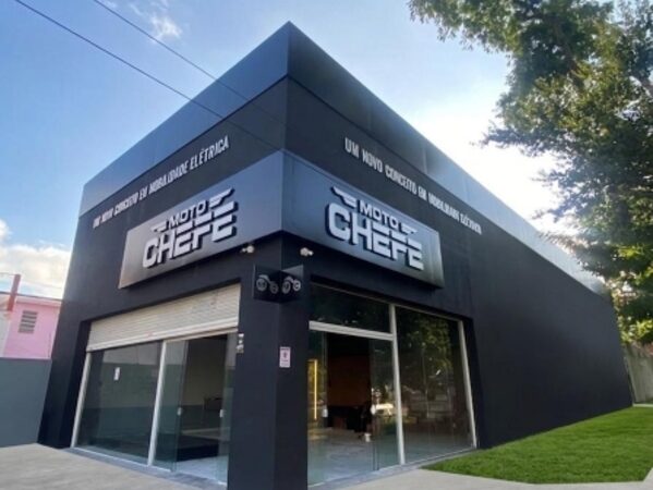 MotoChefe chega à 100ª unidade e celebra expansão no país
