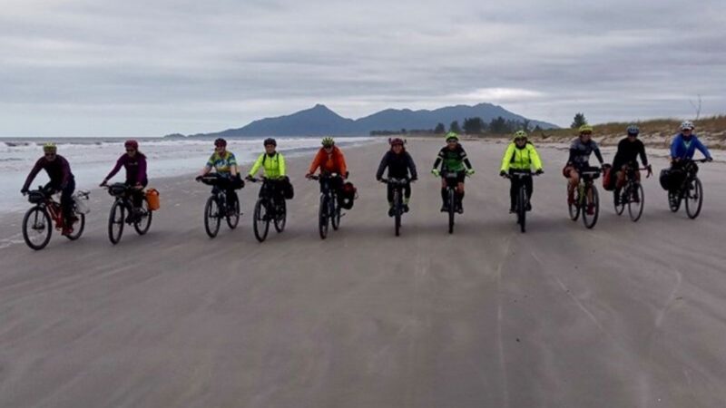 Sobre duas rodas: cicloturismo nas estâncias paulistas