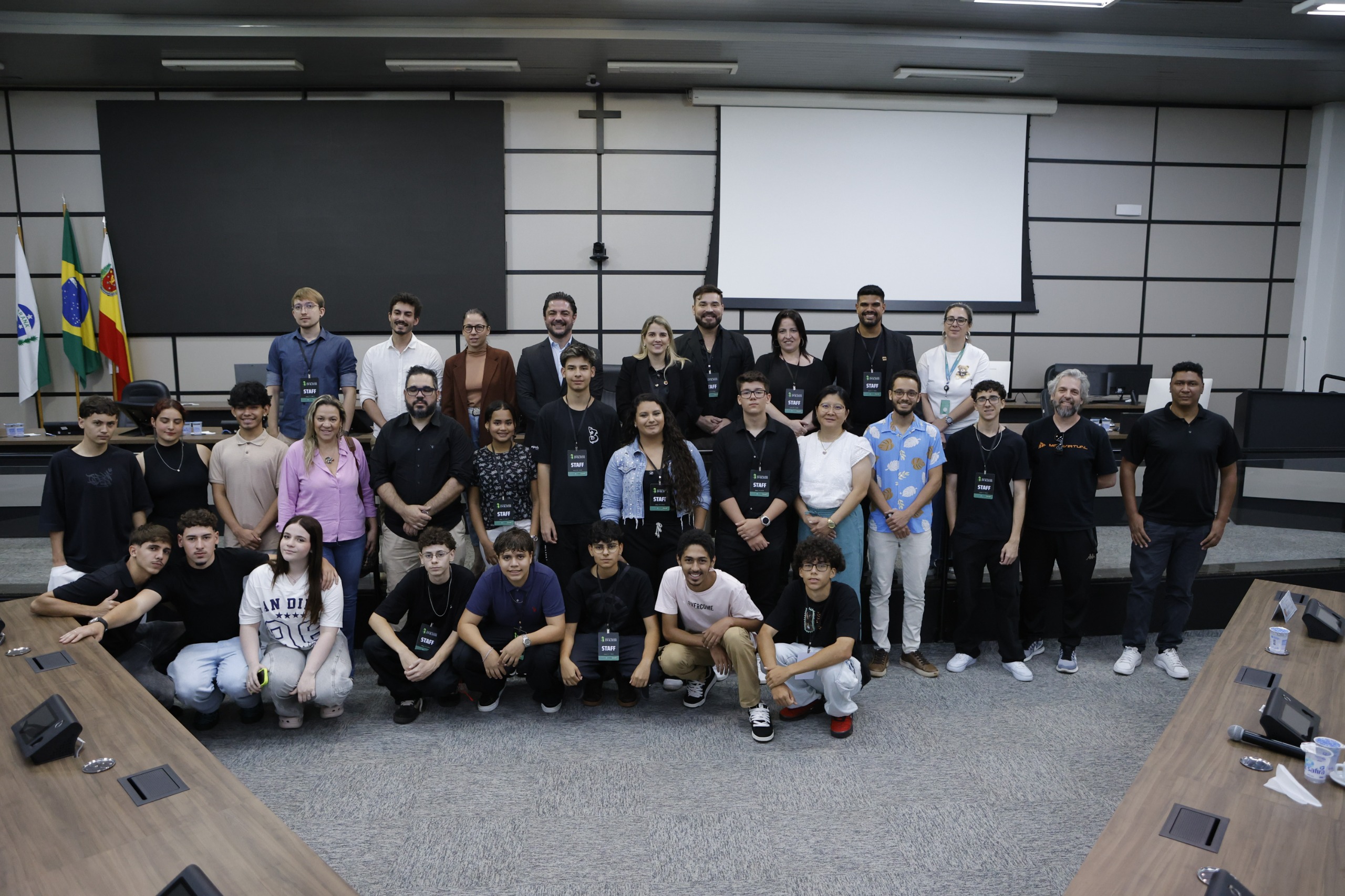 Gamificação e cidadania: Câmara de Maringá sedia lançamento do “Sustentabilidade em Blocos”