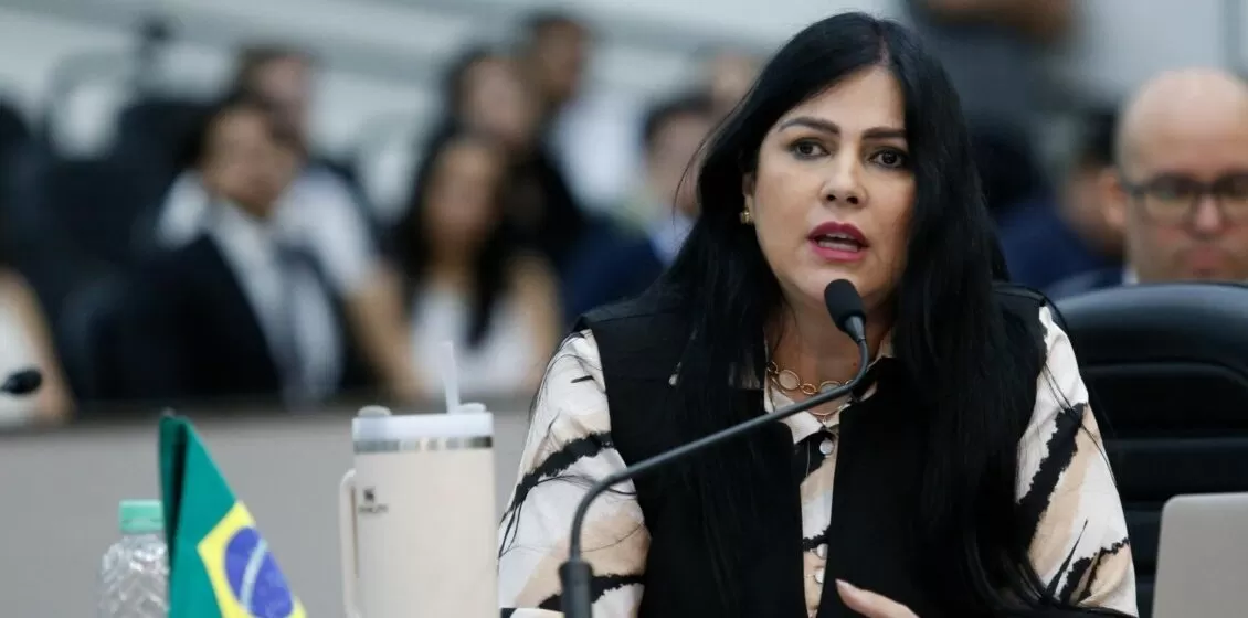 O que Giselli Bianchini tenta esconder? Assessores limpam a sujeira