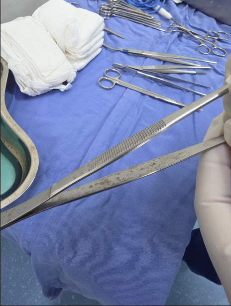 Descaso, denúncias e inquérito: Hospital Regional do Litoral vira problema político para Ratinho Junior e Beto Preto