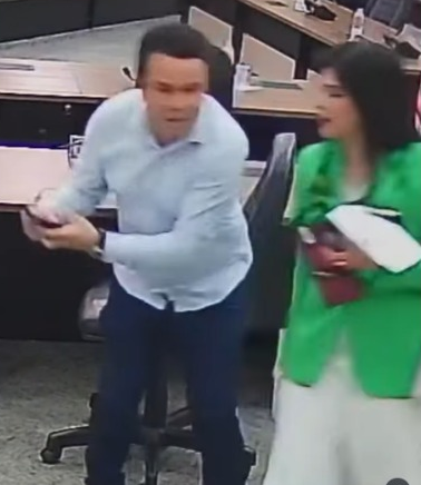 Tapa em celular e vídeos difamatórios levam jornalista a denunciar vereadora na delegacia de Maringá