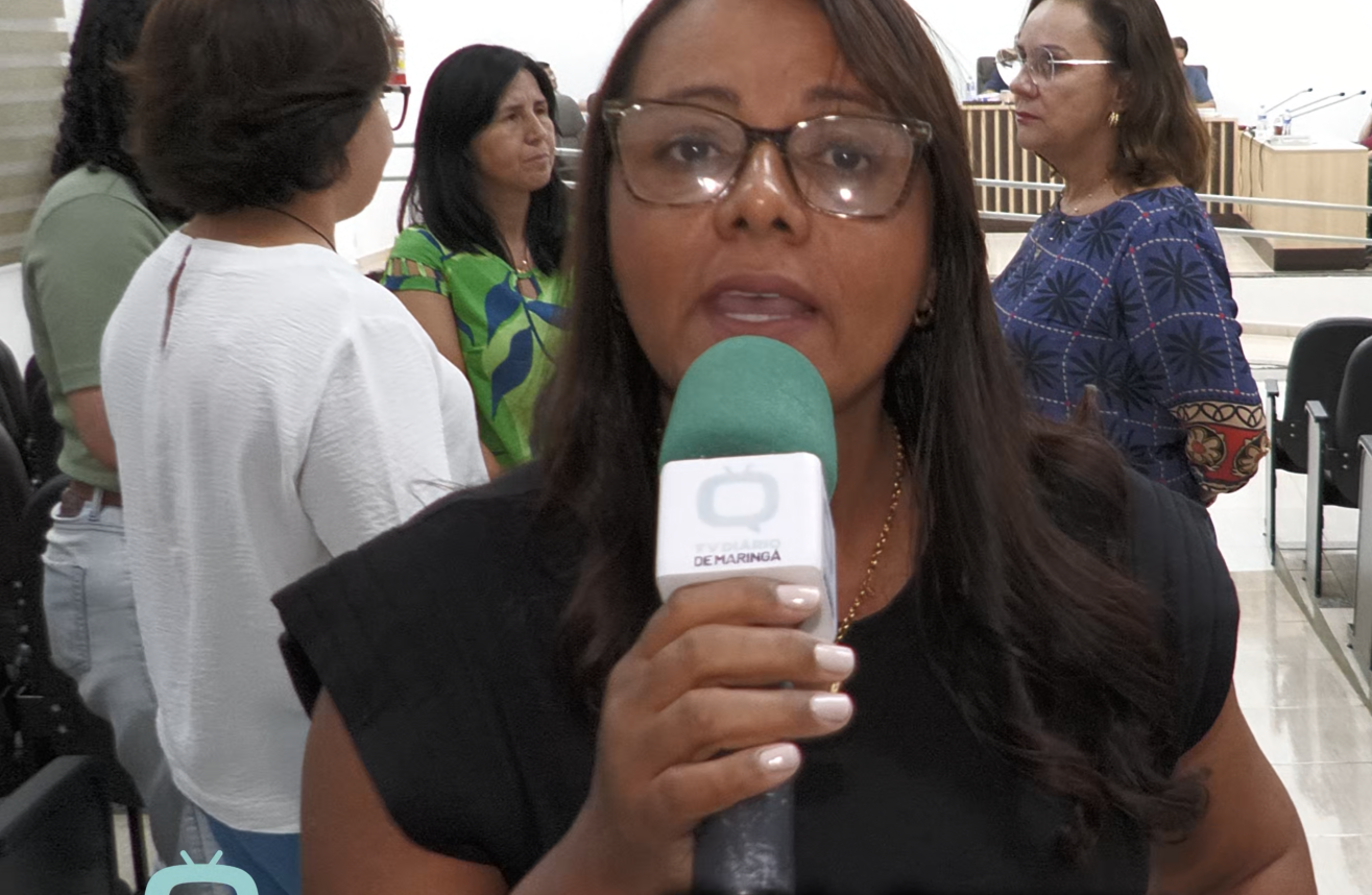 “Estou enojada”: Vereadora Cleide abandona sessão da Câmara de Santo Inácio após votação contra ex-prefeito João Venceslau