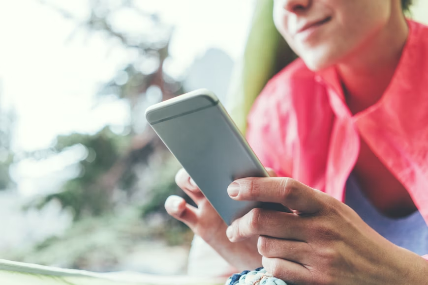 Como o app Mercado Pago transforma o celular em uma central de pagamentos prática e segura