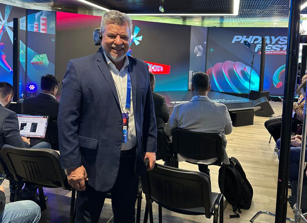 Deputado Delegado Jacovós representa Assembleia Legislativa em conferência internacional de Cibersegurança na Rússia
