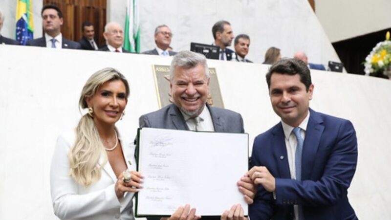 Delegado Jacovós toma posse como 2º vice-presidente na Alep