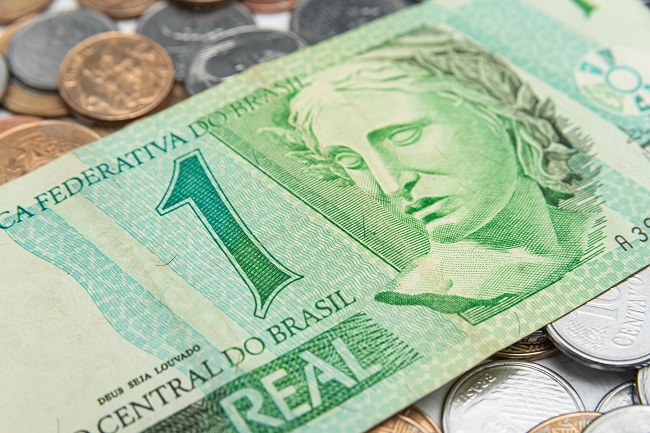Juros nas Alturas: Como Navegar o Cenário Econômico Atual no Brasil e no Mundo