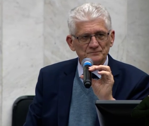 Ortigara tenta explicar rombo, mas admite que Estado tem mais pedidos do que caixa