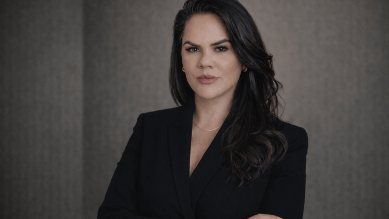 Justiça garante salário-maternidade ao pai após morte da mãe