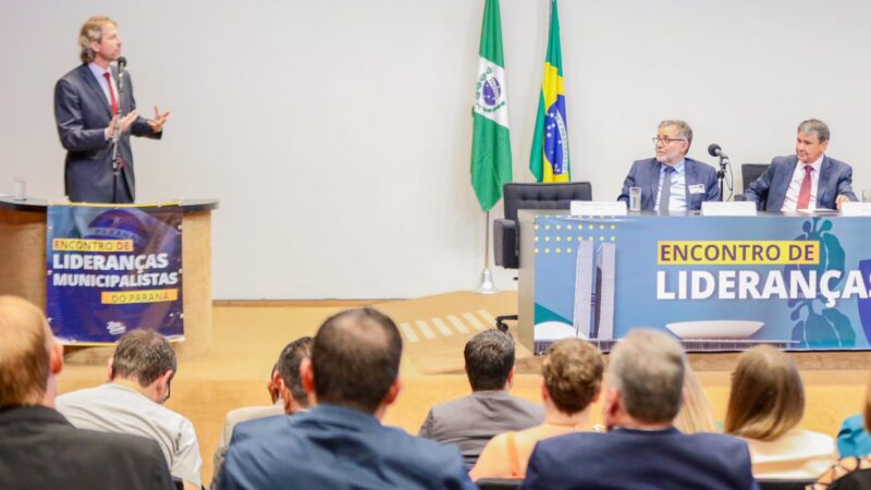 Zeca Dirceu reforça preparação de pré-candidaturas em todo o Paraná